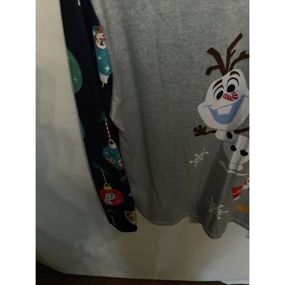 Disney Women’s Pajama Shirt Size Medium Gray Character Motif Comfort Sleepwear - Picture 6 of 12